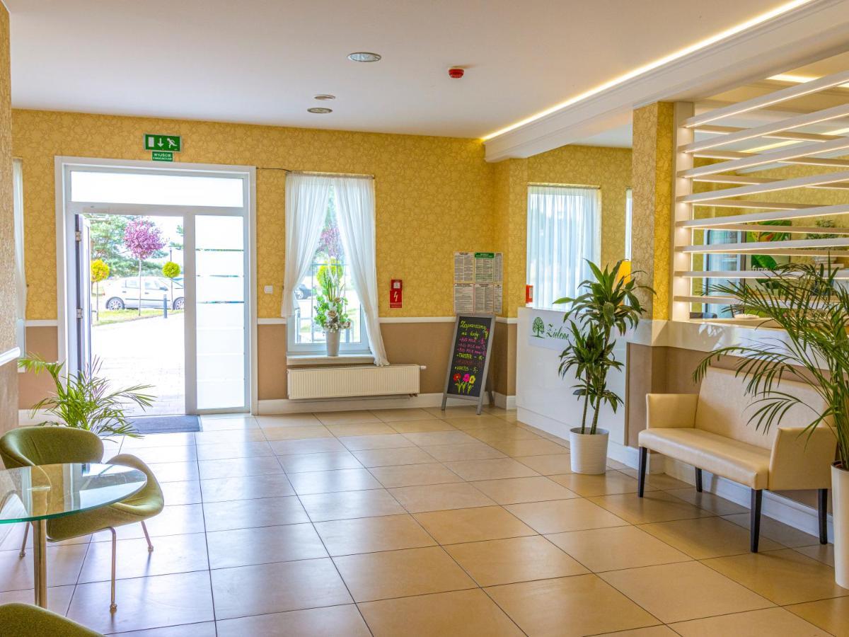 Pensjonat Zielone Wzgorze Lipiany Exterior foto