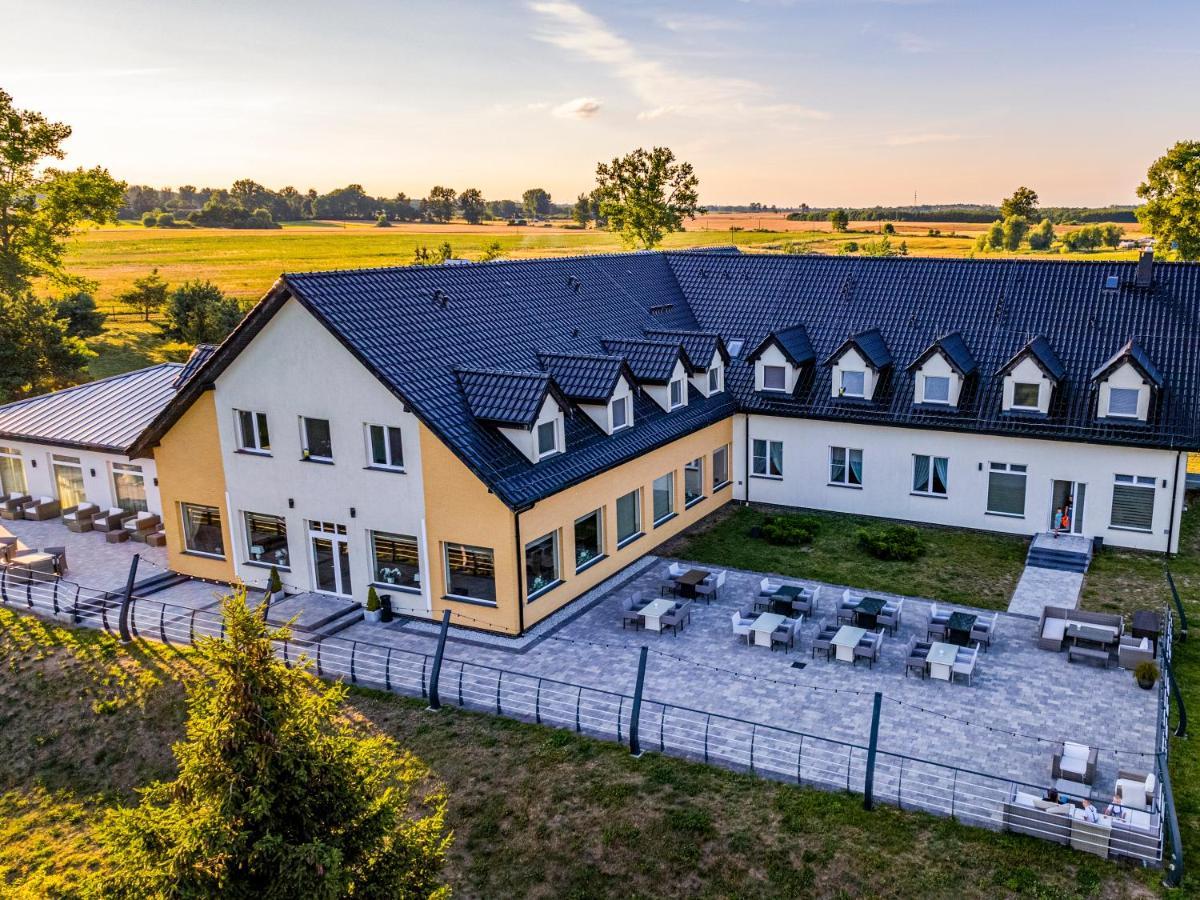 Pensjonat Zielone Wzgorze Lipiany Exterior foto